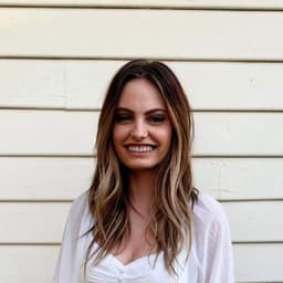 Chloe Ingham from Warland Solicitors