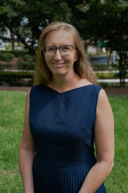 Naomi England from Shohmelian Legal