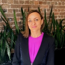 Magdalena Dzioba from Ivy Law Group