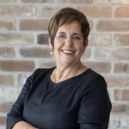 Lyn Rovere from Cornerstone Conveyancing Services